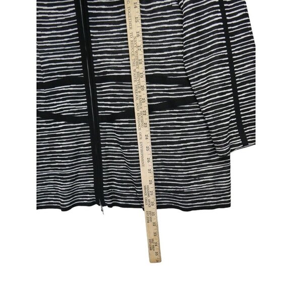 Exclusively Misook Woman Black Silver Stripe Zip Jacket Cardigan Acrylic Size 2X - Picture 9 of 12
